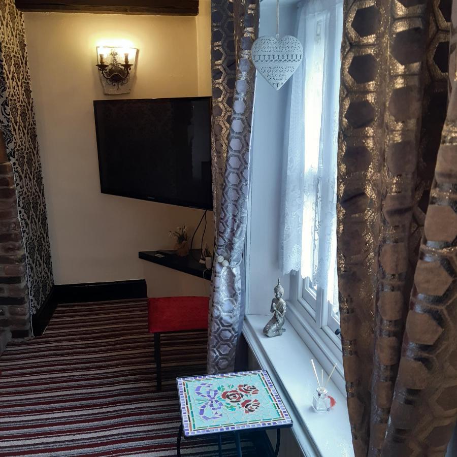 The Saracens Head Old Lounge Apartment Skegness Exterior photo